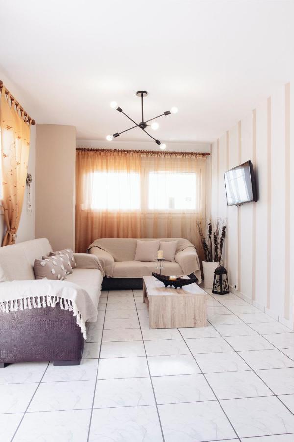 Lydia'S House Villa Kavála ภายนอก รูปภาพ